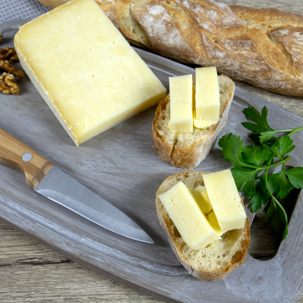 Cantal Jeune 1/16 Meule Aop 2.5 Kg Env.