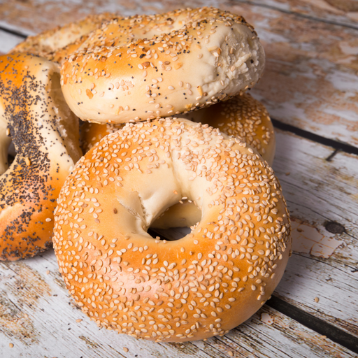[003860] Bagel Sesame 11cm 115g Carton 30 Pieces